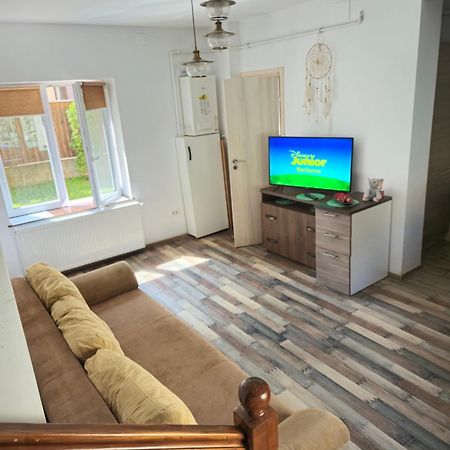 Apartamente De Inchiriat Lucky House Braşov Buitenkant foto