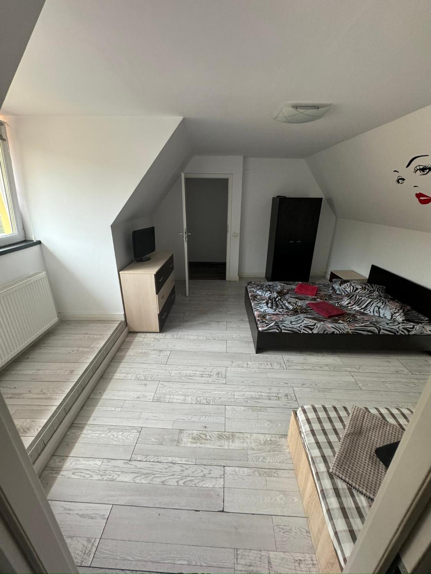 Apartamente De Inchiriat Lucky House Braşov Buitenkant foto