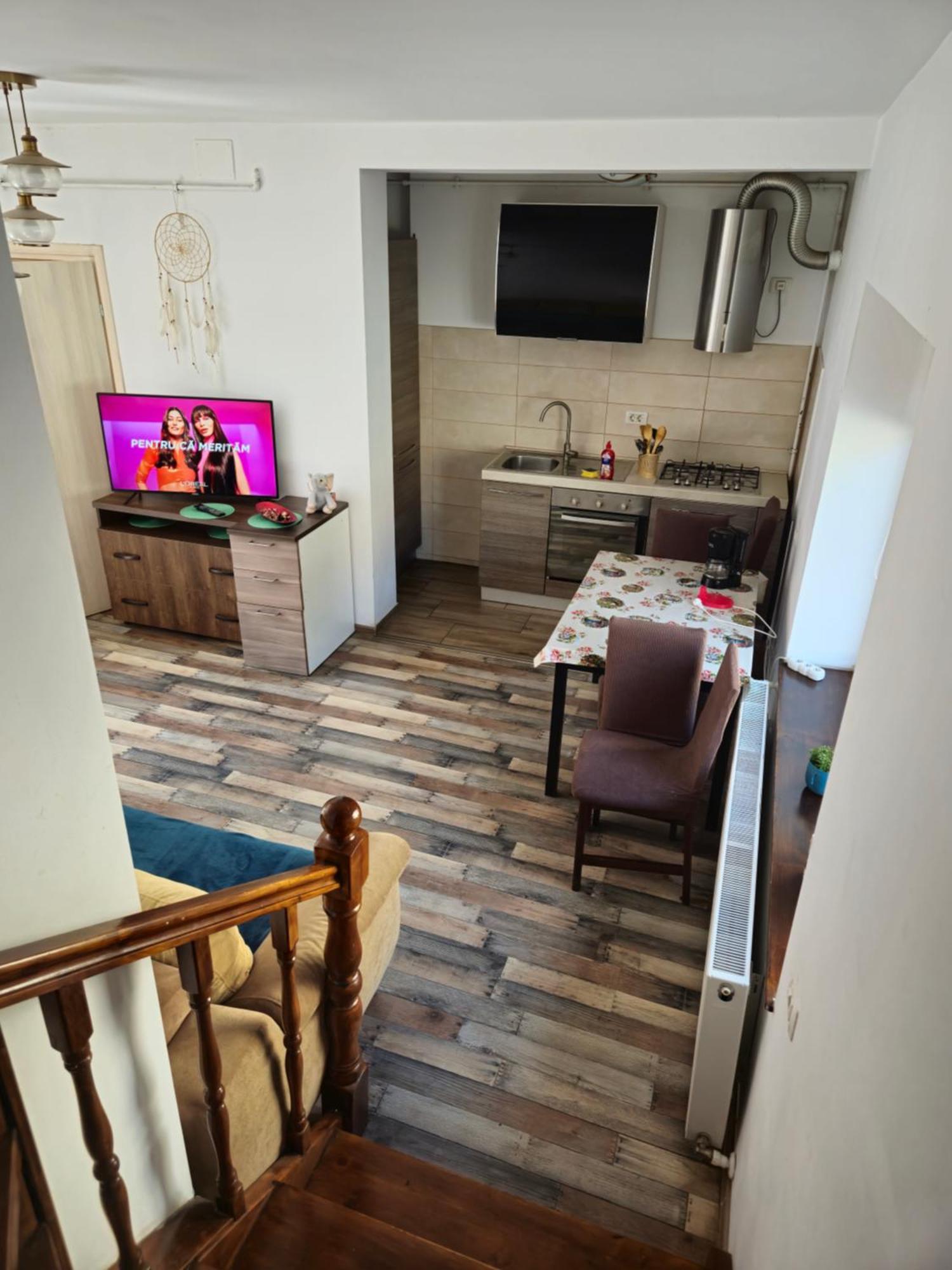 Apartamente De Inchiriat Lucky House Braşov Buitenkant foto