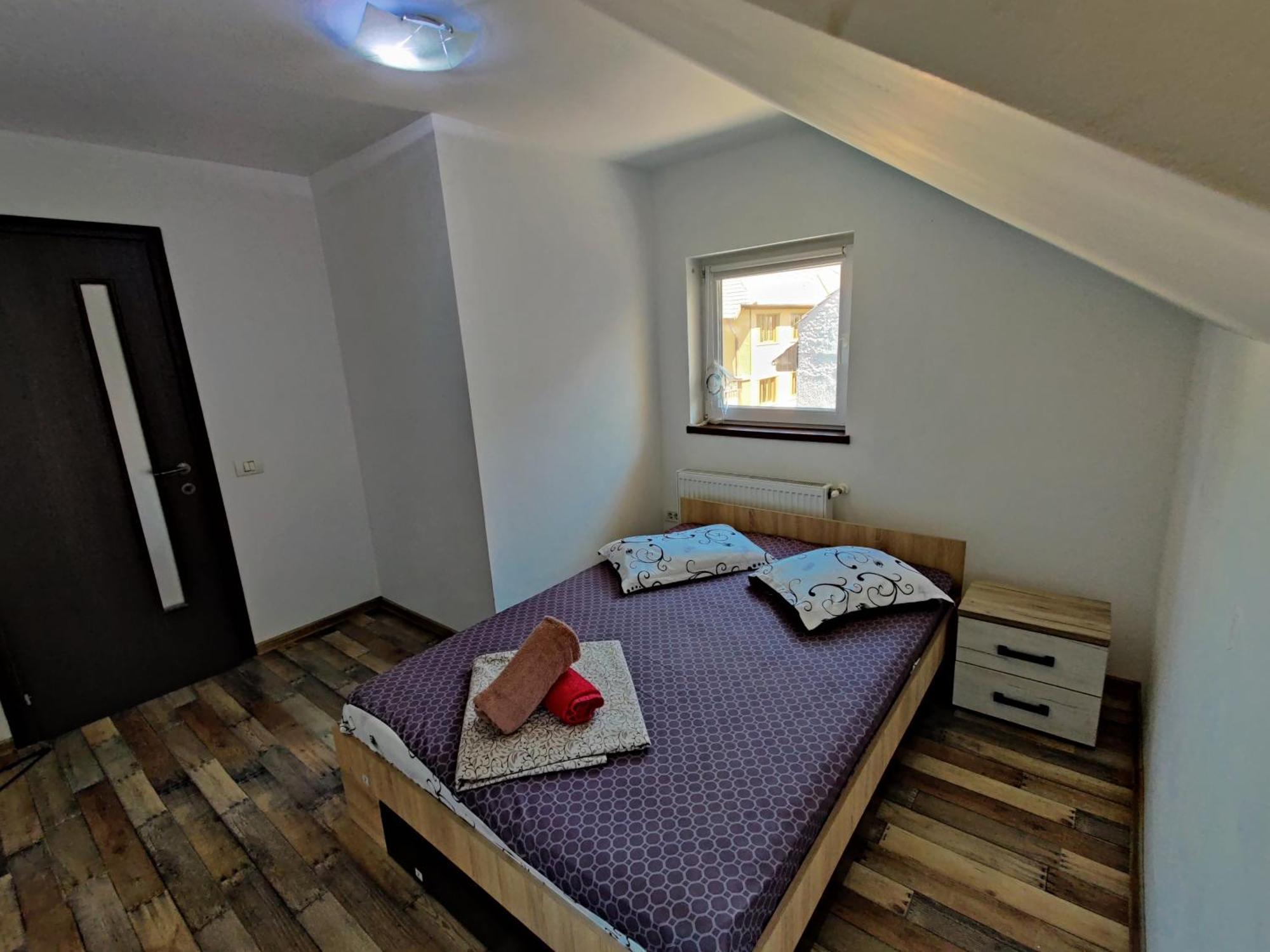 Apartamente De Inchiriat Lucky House Braşov Buitenkant foto