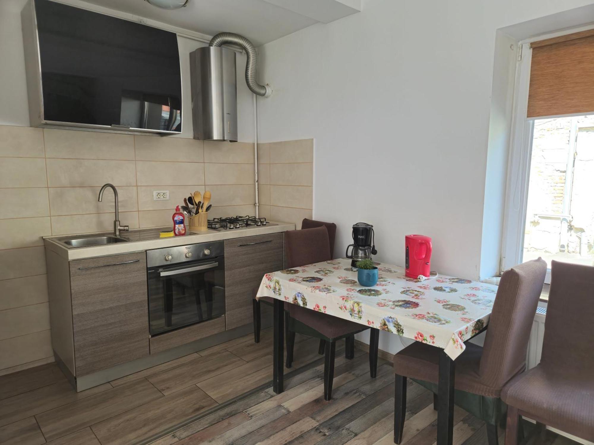 Apartamente De Inchiriat Lucky House Braşov Buitenkant foto