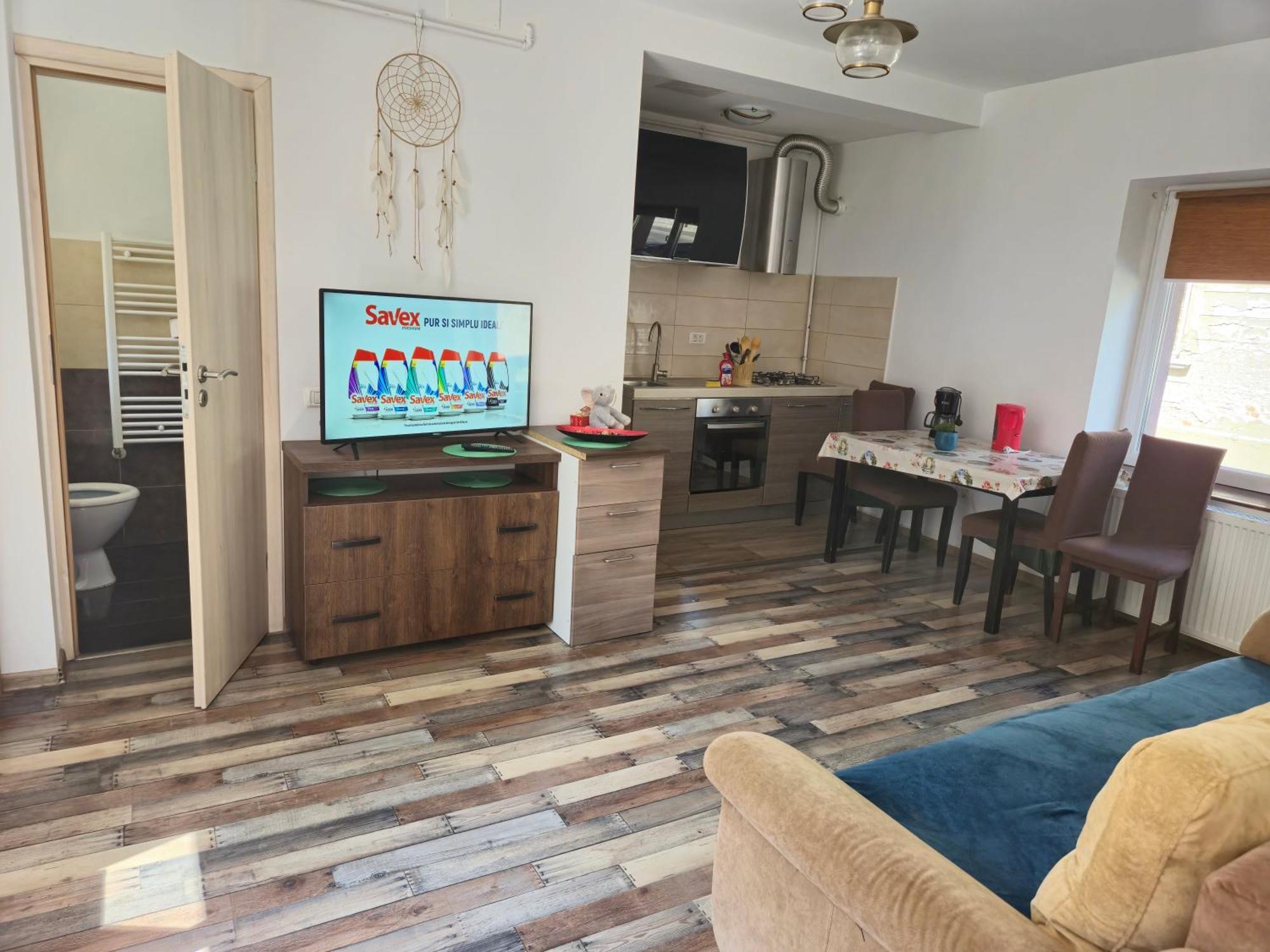 Apartamente De Inchiriat Lucky House Braşov Buitenkant foto