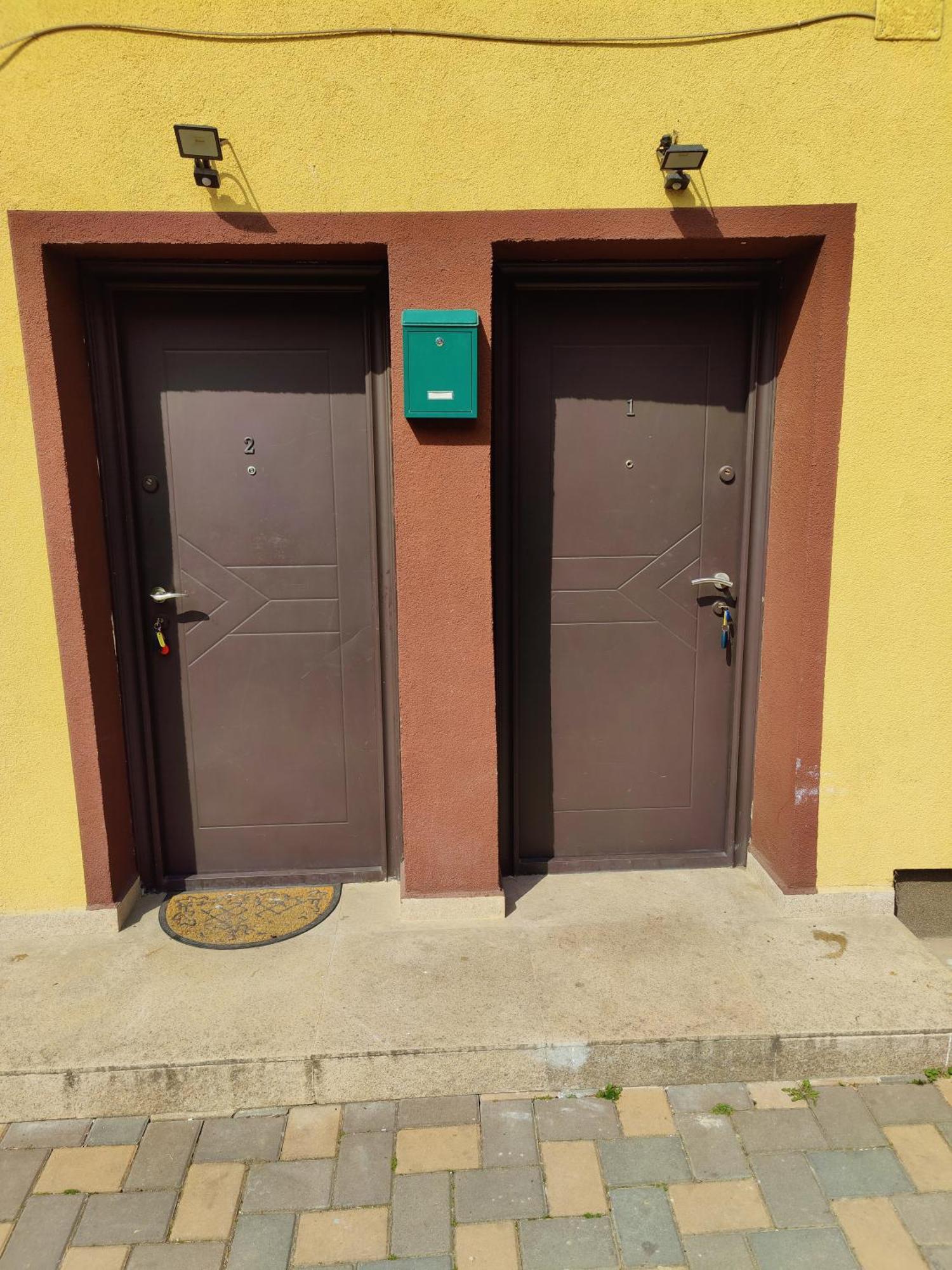 Apartamente De Inchiriat Lucky House Braşov Buitenkant foto