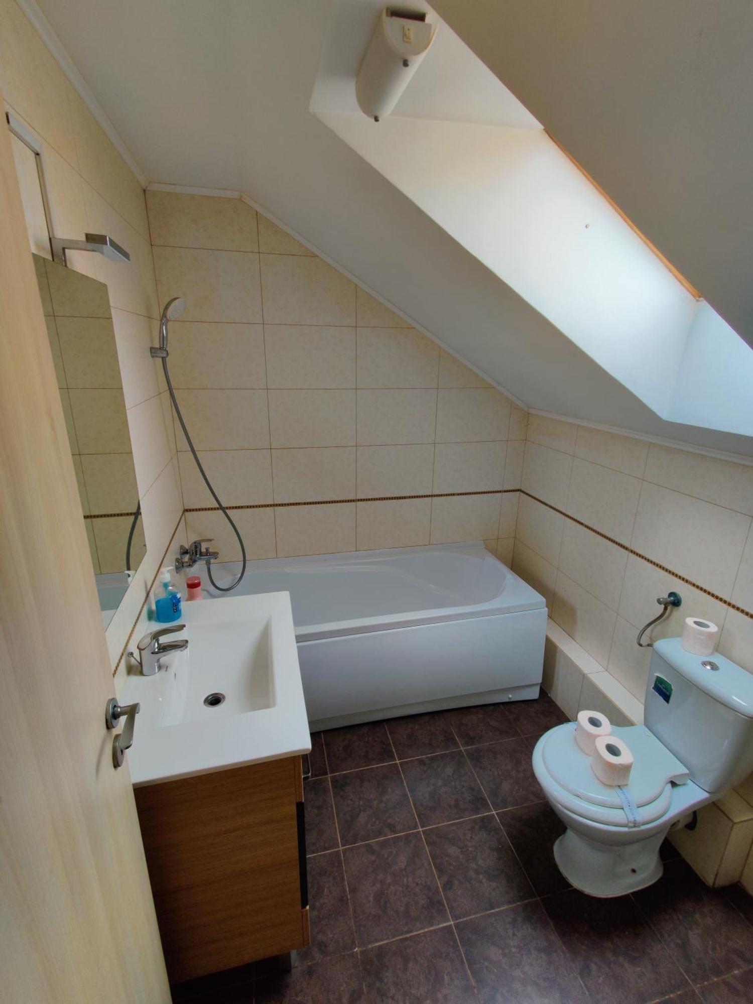 Apartamente De Inchiriat Lucky House Braşov Buitenkant foto